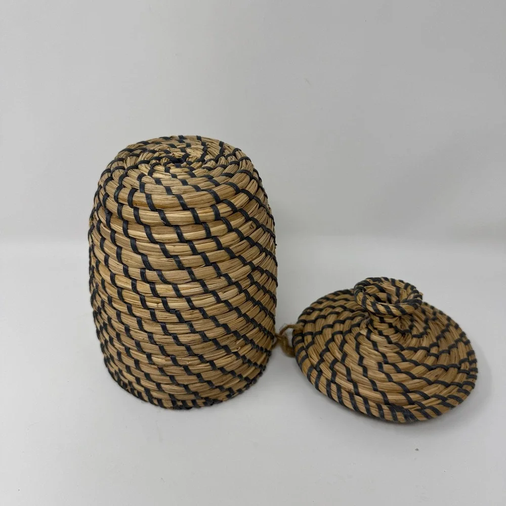 Handwoven Coiled Grass Basket with Tethered Lid – Natural & Black